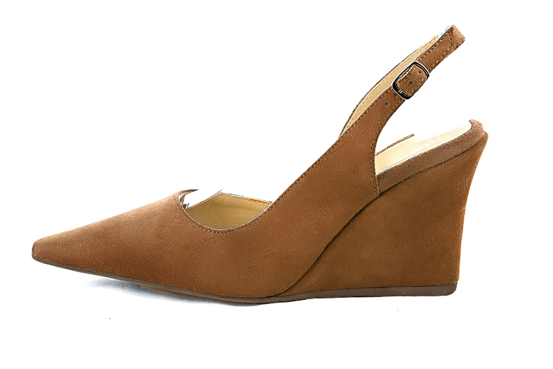 Caramel brown women's slingback shoes. Pointed toe. High wedge heels. Profile view - Florence KOOIJMAN